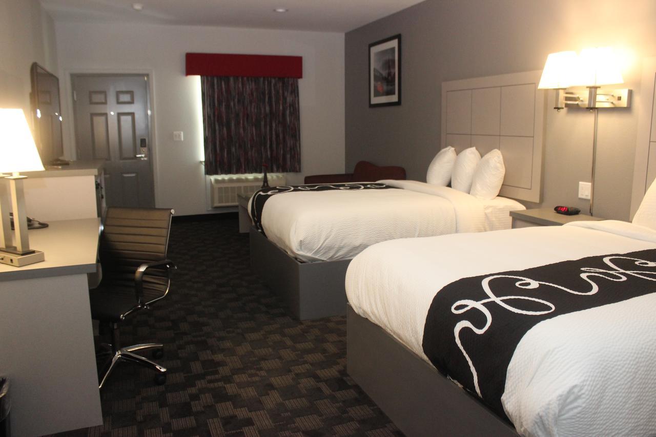 Paris Inn & Suites ภายนอก รูปภาพ