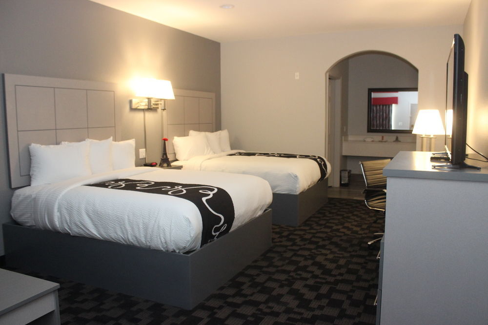 Paris Inn & Suites ภายนอก รูปภาพ